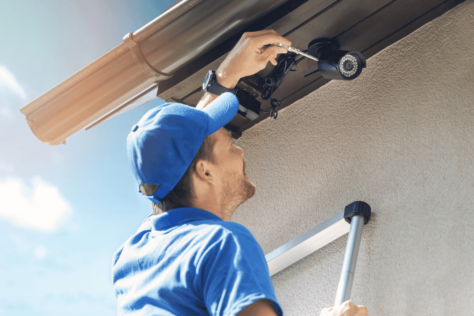 Sub-Zero Resilience: Security Cameras That Work During Canadian Winters